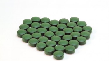 Spirulina-Chlorella-Tablets-Heart